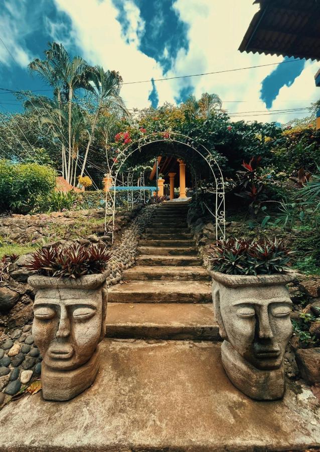 Siwo Art Guesthouse Playa Ocotal Esterno foto