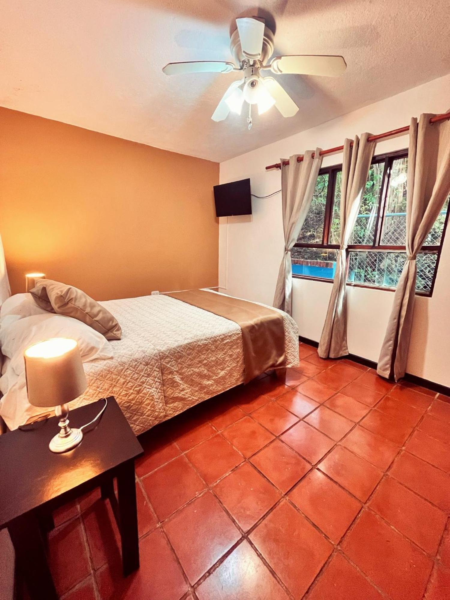 Siwo Art Guesthouse Playa Ocotal Esterno foto